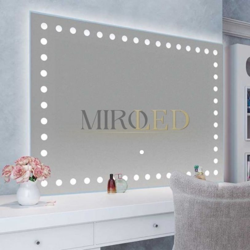 Miroir maquillage lumineux